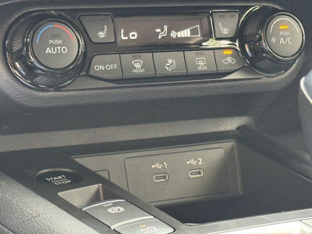 New 2026 Nissan Kicks SV w/ Cold Weather Package AWD/4WD image 15