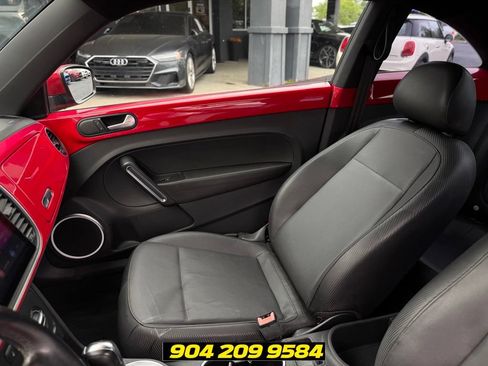 Used 2012 Volkswagen Beetle 2.5 FWD image 15