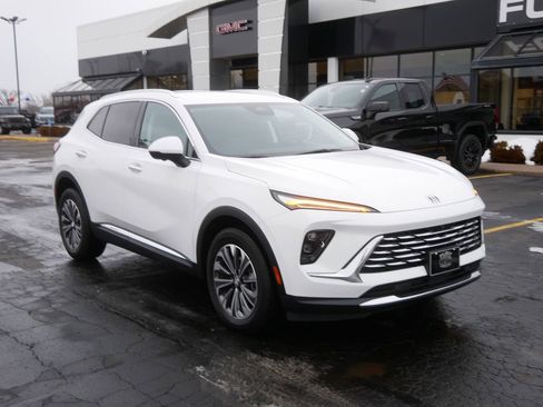 Used 2025 Buick Envision Preferred image 2