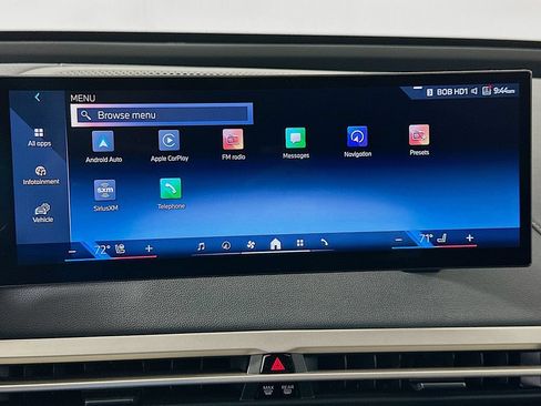 Used 2024 BMW iX xDrive50 w/ Sport Package AWD/4WD image 15