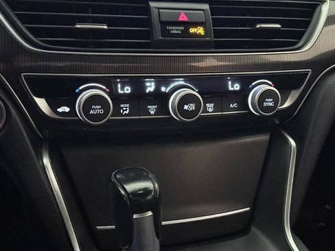 Used 2019 Honda Accord Sport image 34