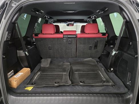 Used 2021 Lexus GX 460 Premium image 20