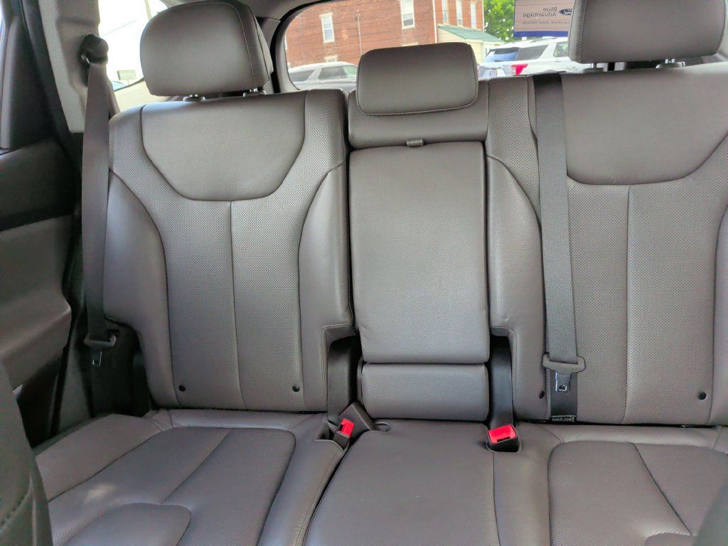 Used 2020 Hyundai Santa Fe Limited w/ Cargo Package AWD/4WD image 8