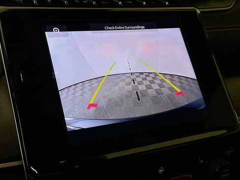 Certified 2024 Jeep Grand Cherokee Laredo w/ Luxury Tech Group I AWD/4WD image 22