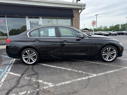 Used 2018 BMW 330i xDrive Sedan w/ Convenience Package AWD/4WD image 7