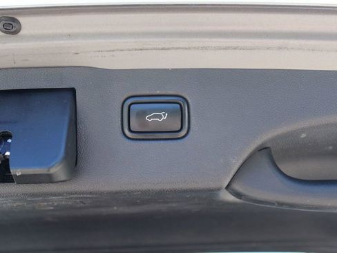 Used 2017 Kia Sorento SX FWD image 31