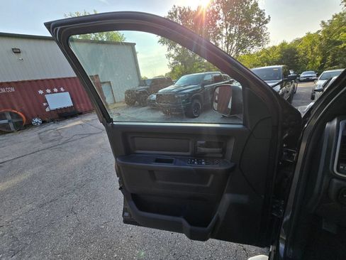 Used 2021 RAM 2500 Tradesman AWD/4WD image 18