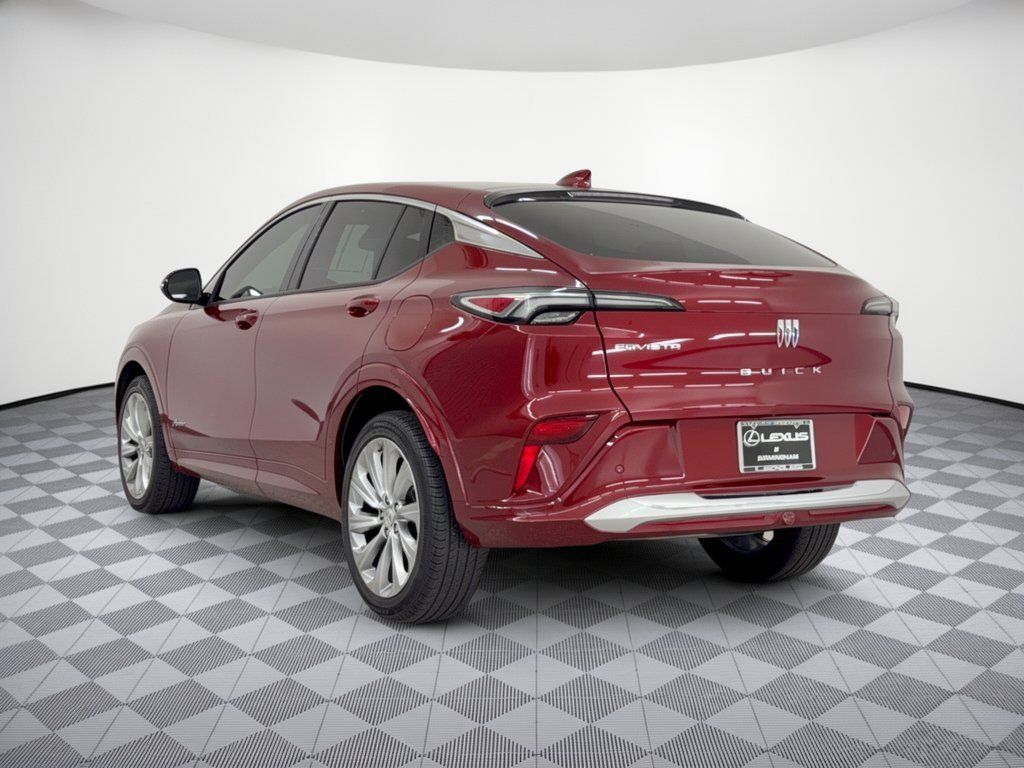Used 2025 Buick Envista Avenir FWD image 3