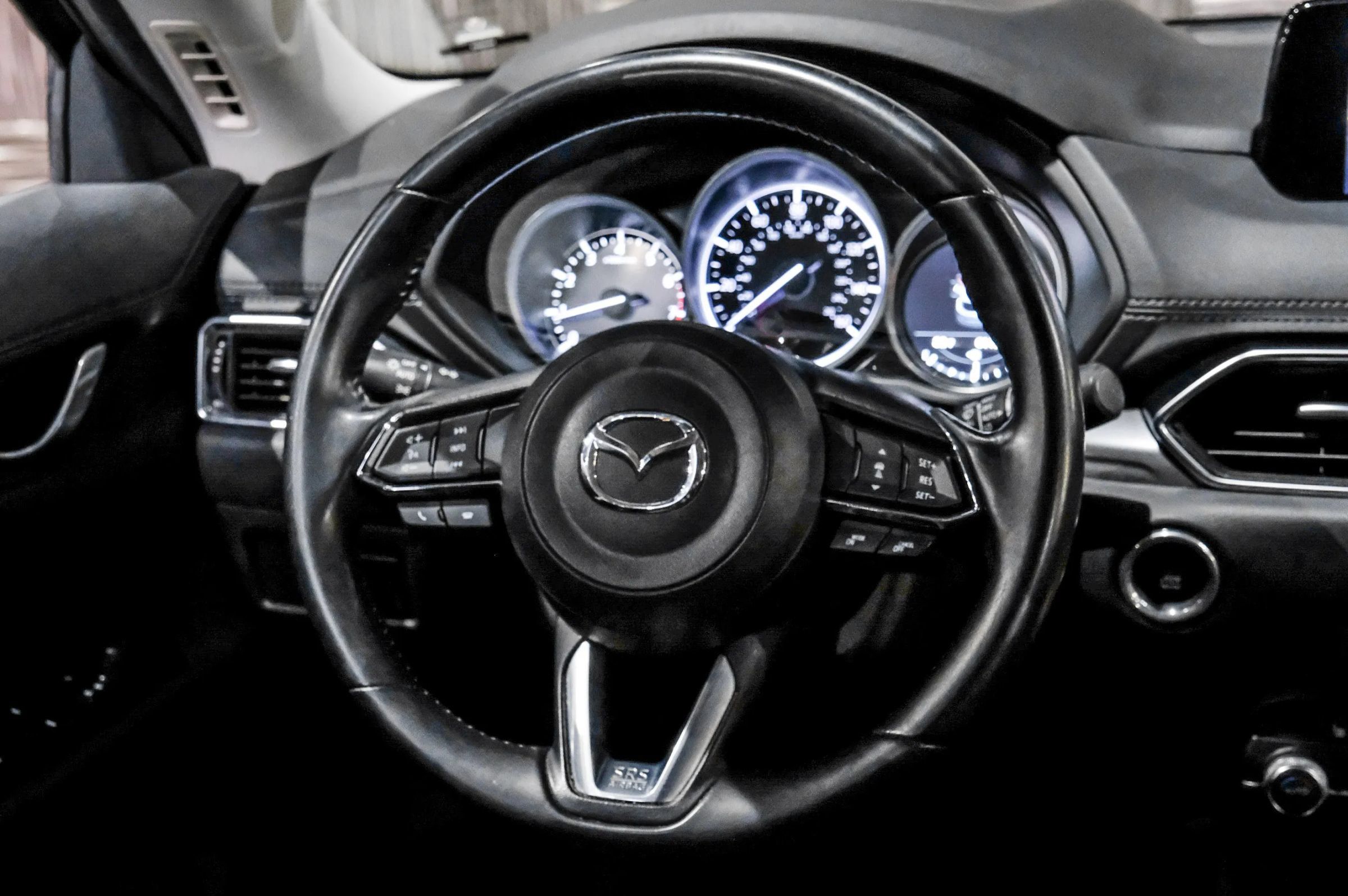 Used 2020 MAZDA CX-5 Touring FWD image 18