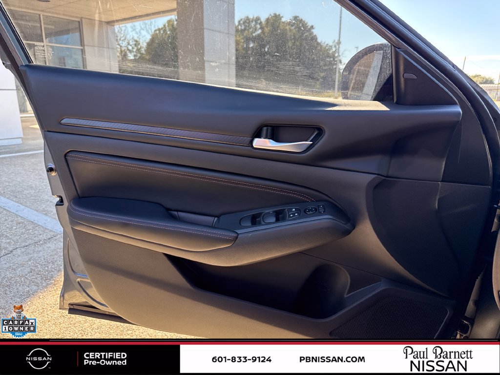 Certified 2022 Nissan Altima 2.5 SR FWD image 21