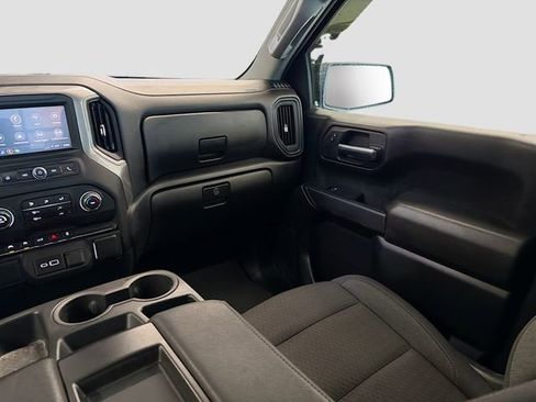 Certified 2024 Chevrolet Silverado 1500 Custom image 21