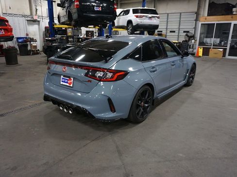 Used 2025 Honda Civic Type R image 22