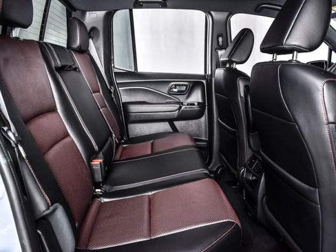 Used 2023 Honda Ridgeline Black Edition image 22