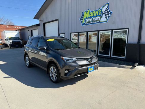 Used 2018 Toyota RAV4 Limited w/ All Weather Liner Package image 1