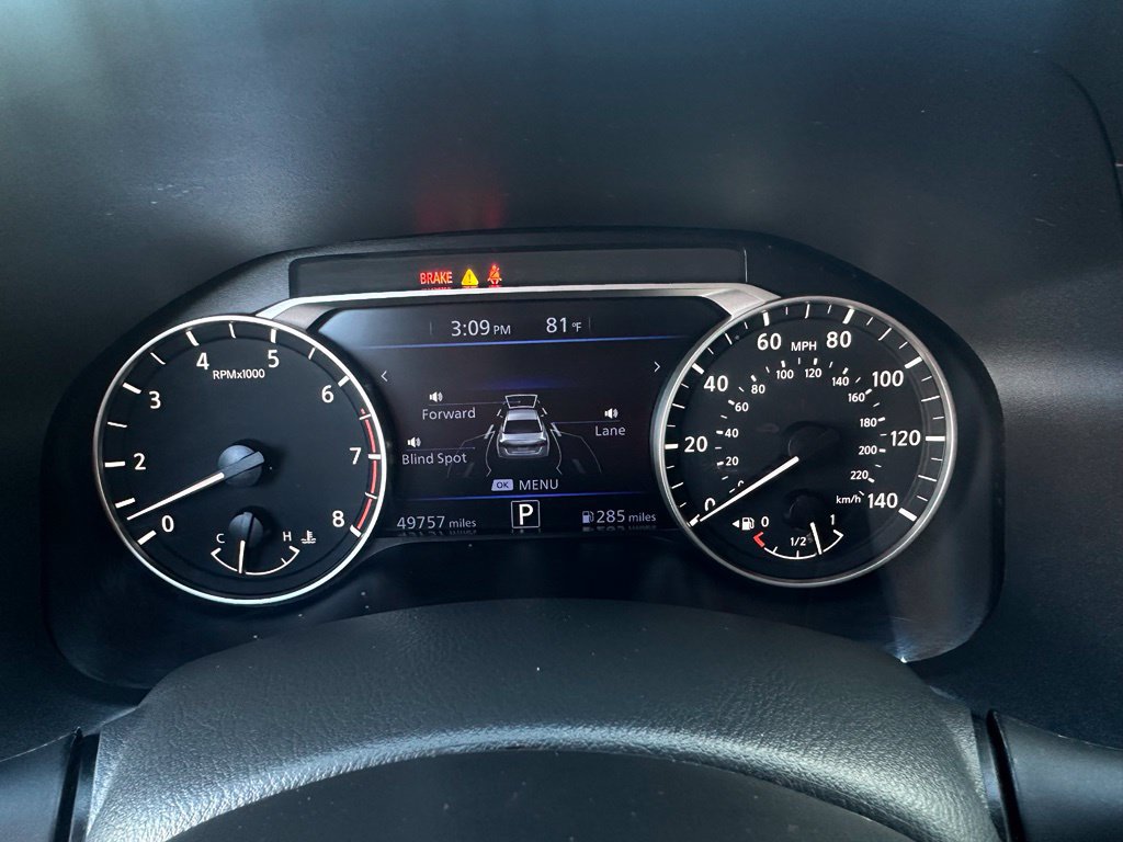 Used 2025 Nissan Altima 2.5 SV FWD image 18