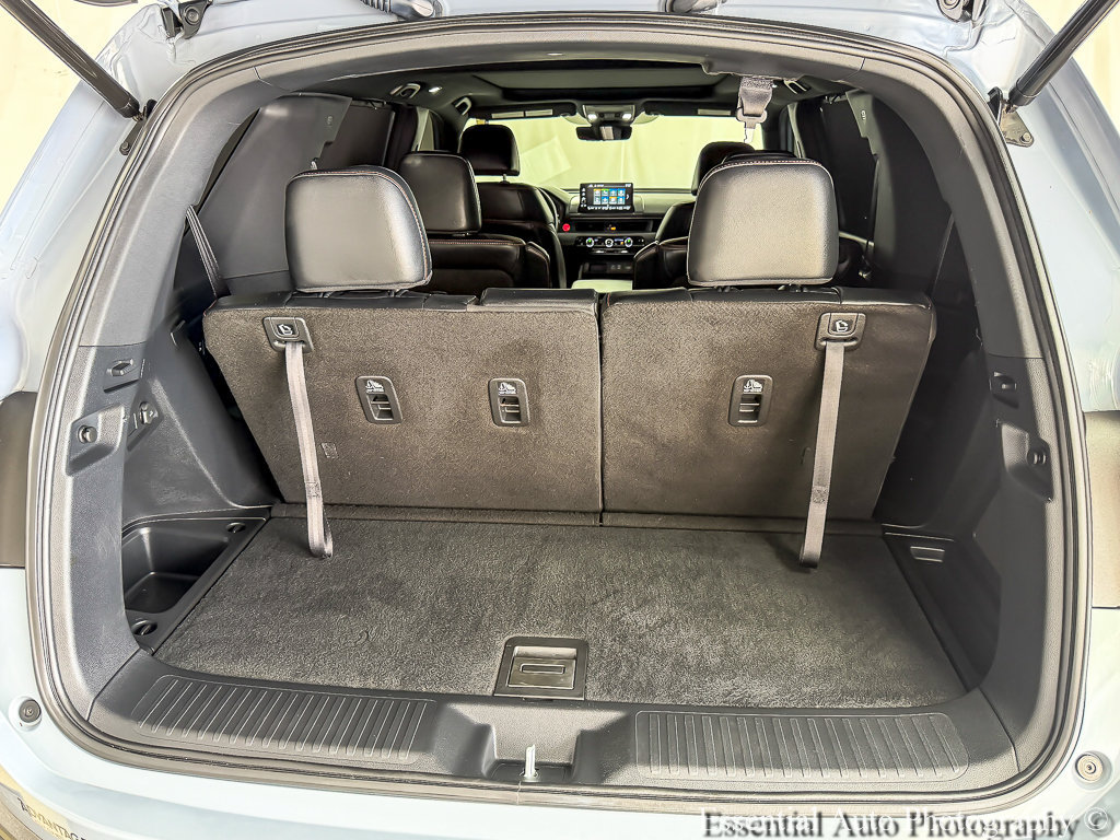 Used 2025 Honda Pilot TrailSport image 21