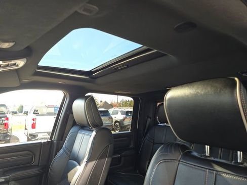 Used 2023 RAM 3500 Limited image 19