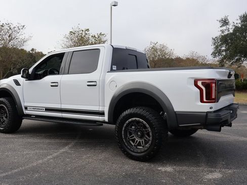Used 2018 Ford F150 Raptor w/ Equipment Group 801A Mid image 5
