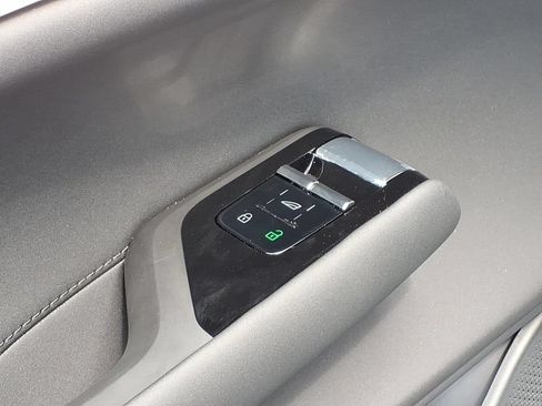 New 2026 Volvo EX90 Ultra AWD/4WD image 10
