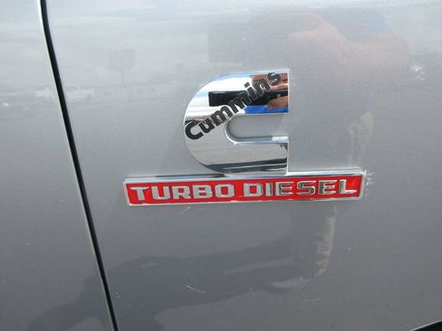 Used 2020 RAM 3500 Tradesman AWD/4WD image 10