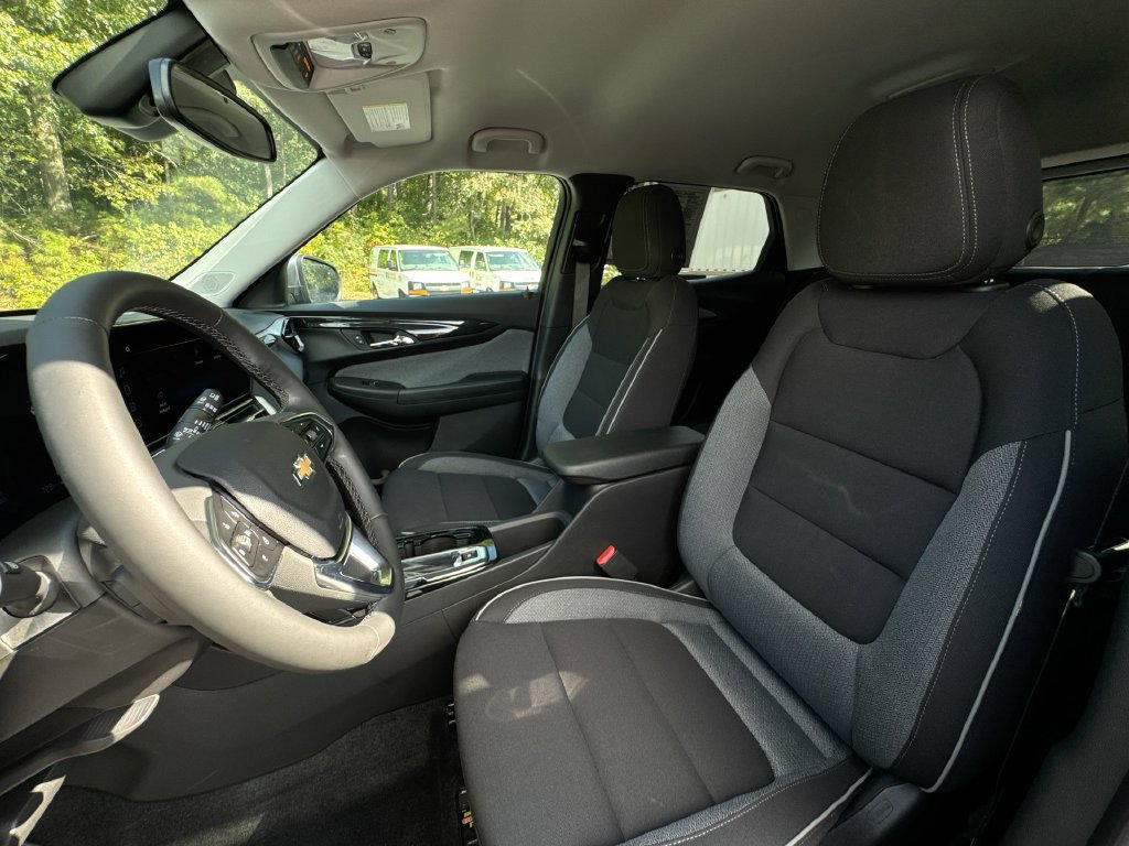 Used 2026 Chevrolet TrailBlazer LT w/ Convenience Package FWD image 13