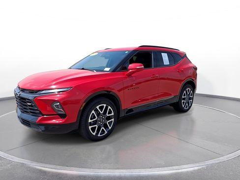 Used 2023 Chevrolet Blazer RS w/ Driver Confidence II Package AWD/4WD image 4