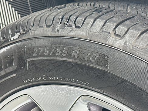 Used 2020 RAM 1500 Limited w/ Body Color Bumper Group image 31