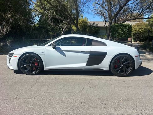 Used 2022 Audi R8 V10 performance AWD/4WD image 4