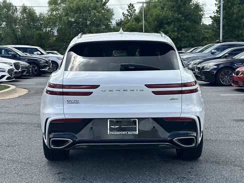 Used 2026 Genesis GV70 2.5T Sport Prestige AWD/4WD image 4