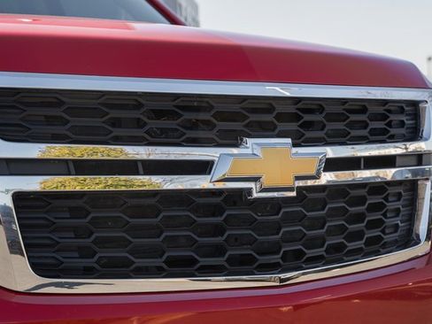 Used 2017 Chevrolet Tahoe LT image 11