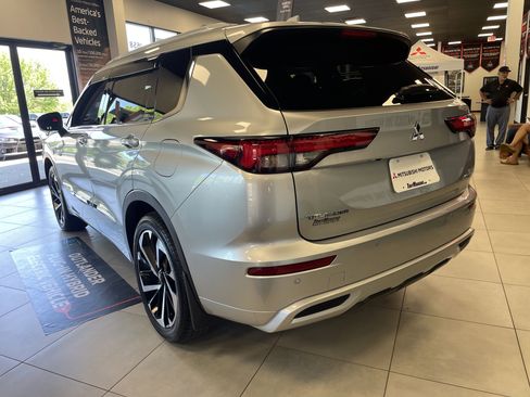 New 2025 Mitsubishi Outlander SEL AWD/4WD image 6