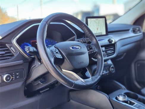 Certified 2020 Ford Escape Titanium image 19