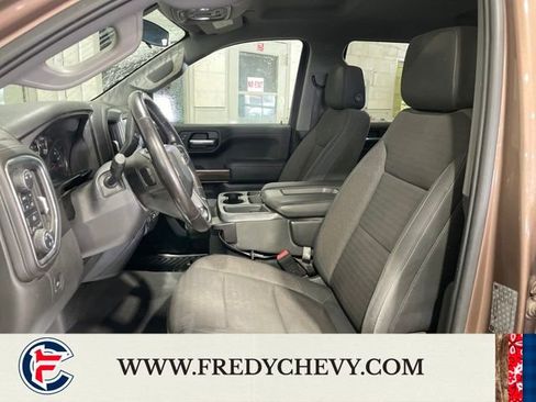 Used 2019 Chevrolet Silverado 1500 LT w/ All-Star Edition image 17