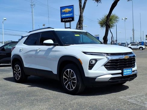 New 2026 Chevrolet TrailBlazer LT w/ Convenience Package image 1