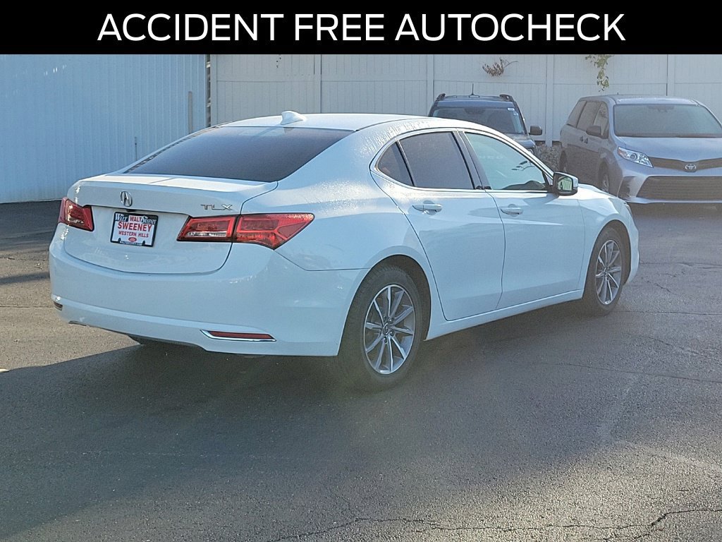 Used 2018 Acura TLX FWD image 11