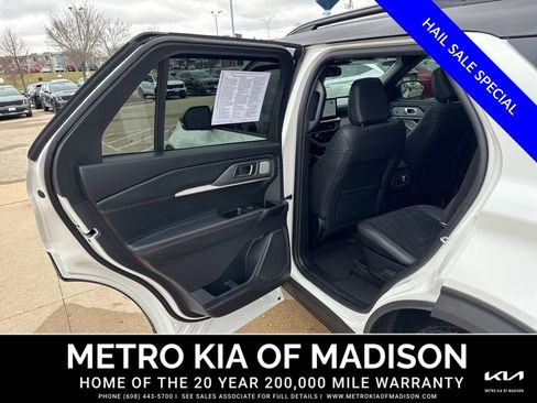 Used 2025 Ford Explorer ST w/ Sun And Sound Package AWD/4WD image 30