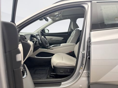 Used 2024 Hyundai Tucson Limited image 10