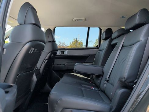 New 2026 Hyundai Santa Fe SEL FWD image 8