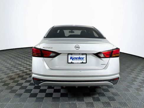 Used 2020 Nissan Altima 2.5 S AWD/4WD image 5