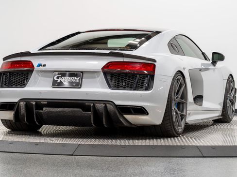 Used 2017 Audi R8 V10 plus w/ Full Leather Package image 18