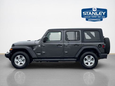 Used 2021 Jeep Wrangler Unlimited Sport AWD/4WD image 4