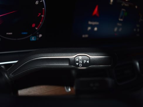 New 2026 Mercedes-Benz GLS 580 4MATIC image 14