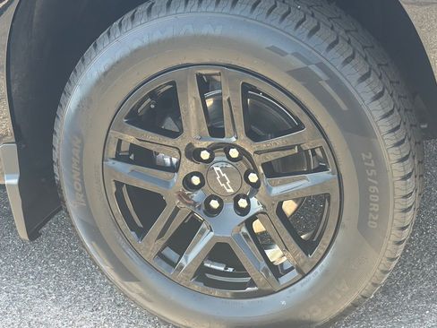Used 2022 Chevrolet Silverado 1500 Custom RWD image 7