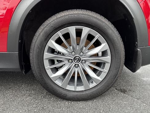 Used 2024 MAZDA CX-90 3.3 Turbo w/ Preferred Package AWD/4WD image 14