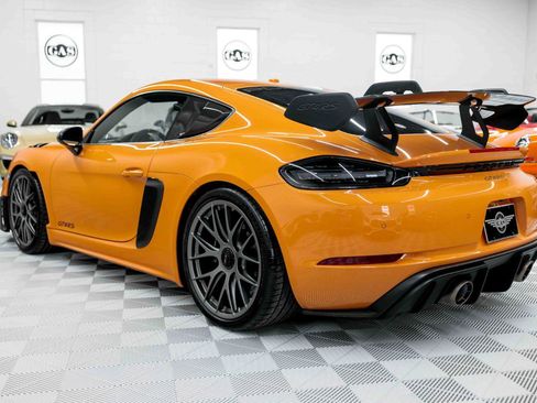 Used 2025 Porsche 718 Cayman GT4 RS image 9