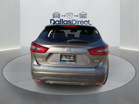 Used 2020 Nissan Rogue Sport SV w/ Technology Package image 7