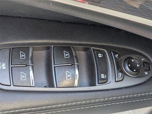 Used 2020 INFINITI QX60 Luxe w/ Essential Package image 12