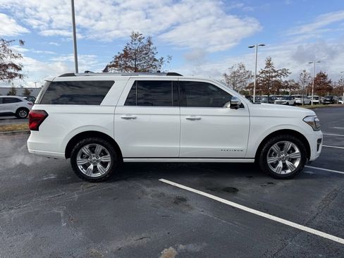 Used 2024 Ford Expedition Max Platinum image 9