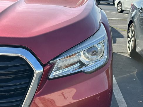 Used 2022 Subaru Ascent Touring image 10