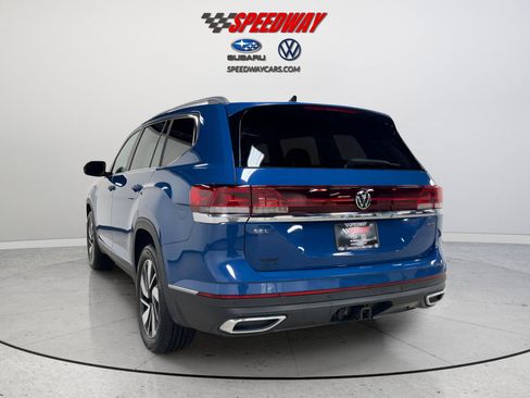 Certified 2025 Volkswagen Atlas SEL image 5